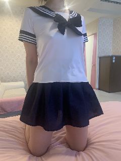 すず予約殺到プロフィール写真