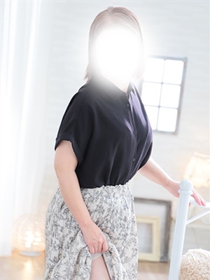 あきな