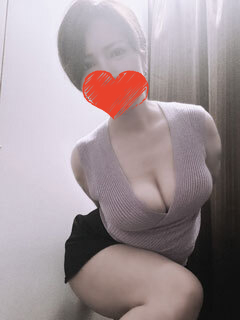 ☆体入☆❤︎Fカップボディで惜しみなく密着マッサージを繰り広げます❤︎