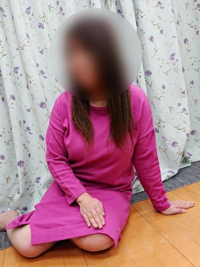 若村まゆ12/28プロフィール写真