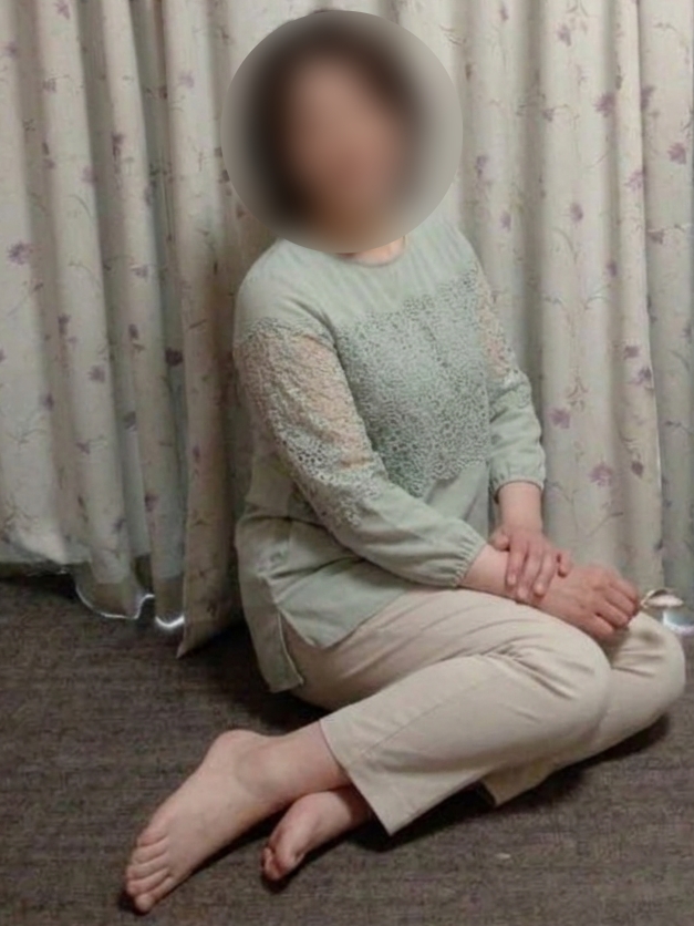安藤さら8/4プロフィール写真