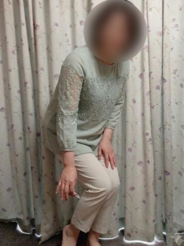 安藤さら8/4プロフィール写真
