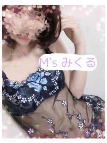 ミラーセルフィ！･･･鏡越しShot！！